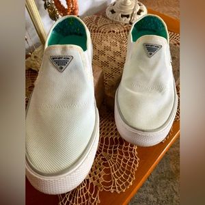 Ladies Columbia SZ 9 Loafers Shoes like New